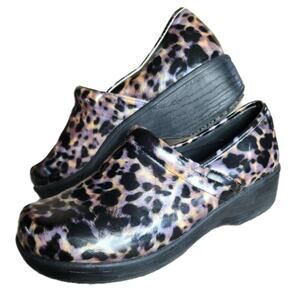 Safe T Step Leopard Print Comfort Clogs Workwear size 8